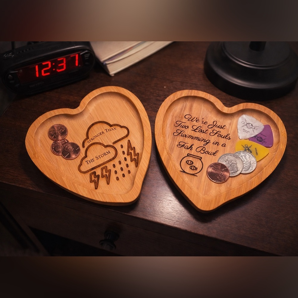 Customized Handmade Heart-Shaped Wooden Trinket/Jewelry Tray  NEW - Picture 3 of 8
